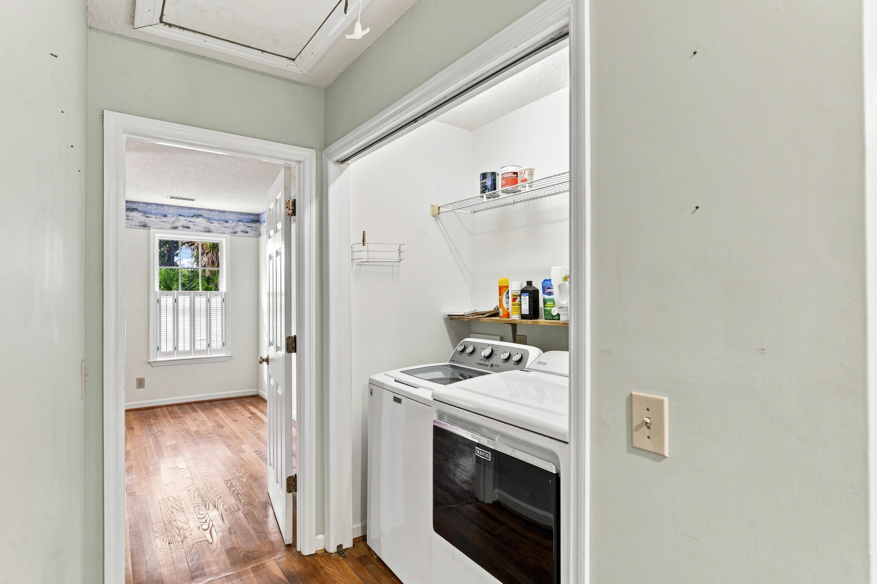 514 W Beach