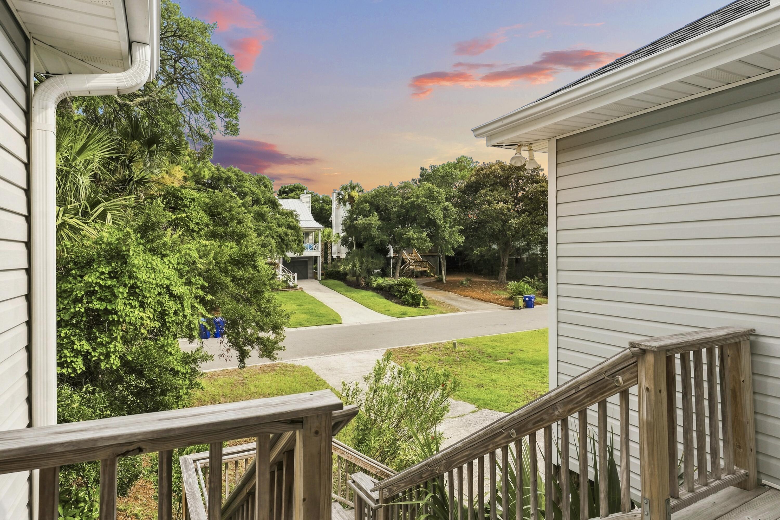 514 W Beach