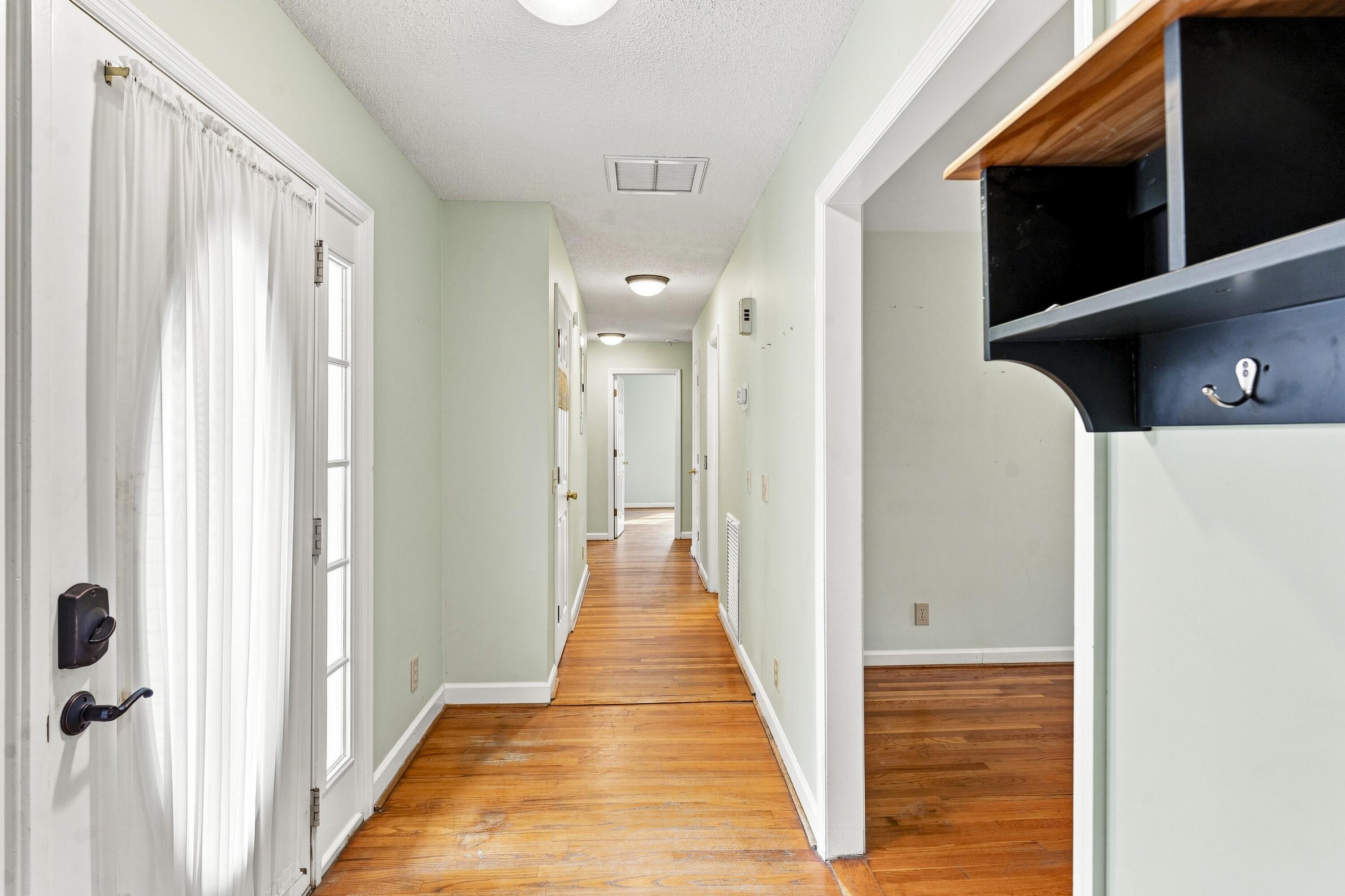 514 W Beach