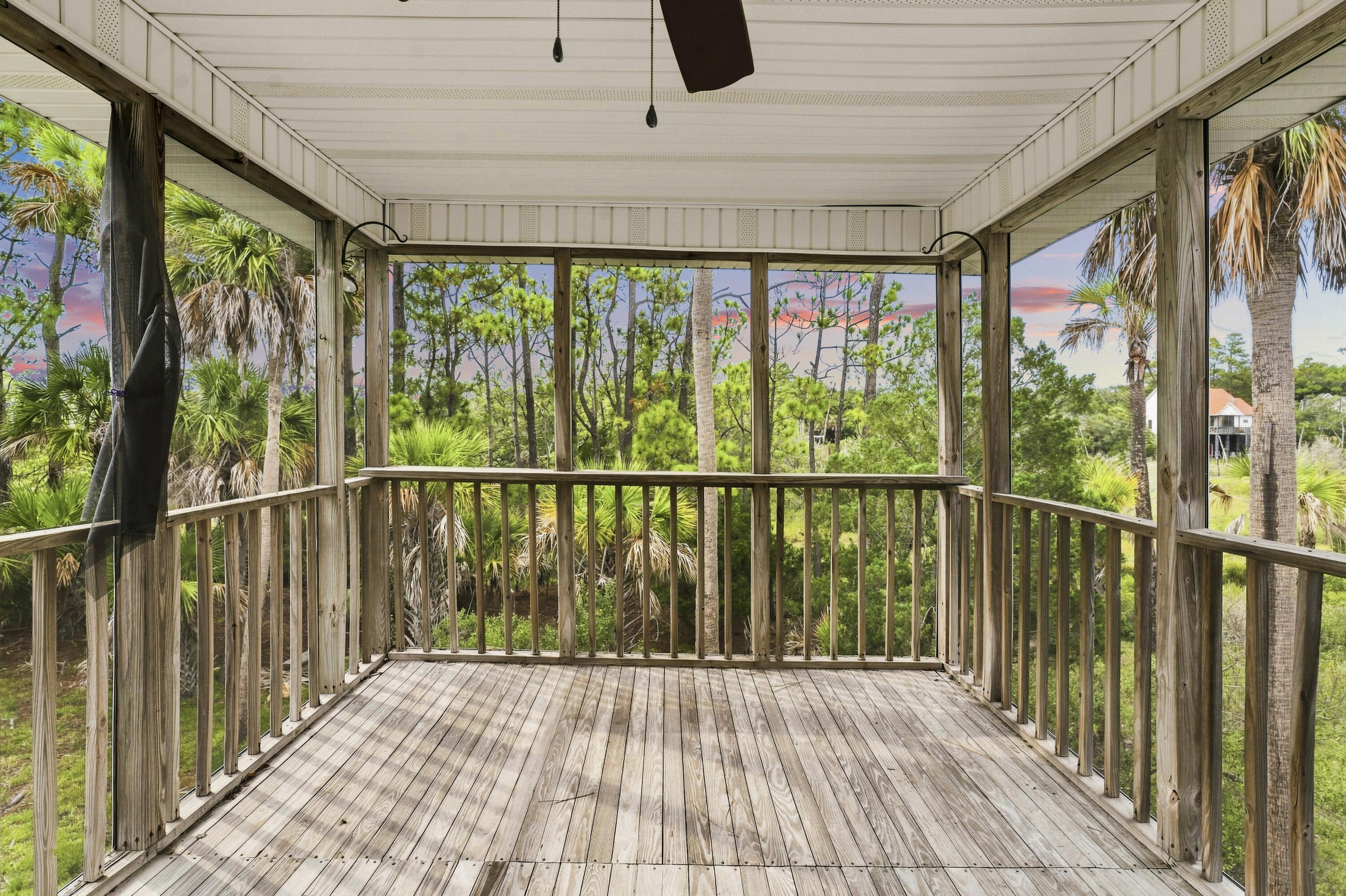 514 W Beach