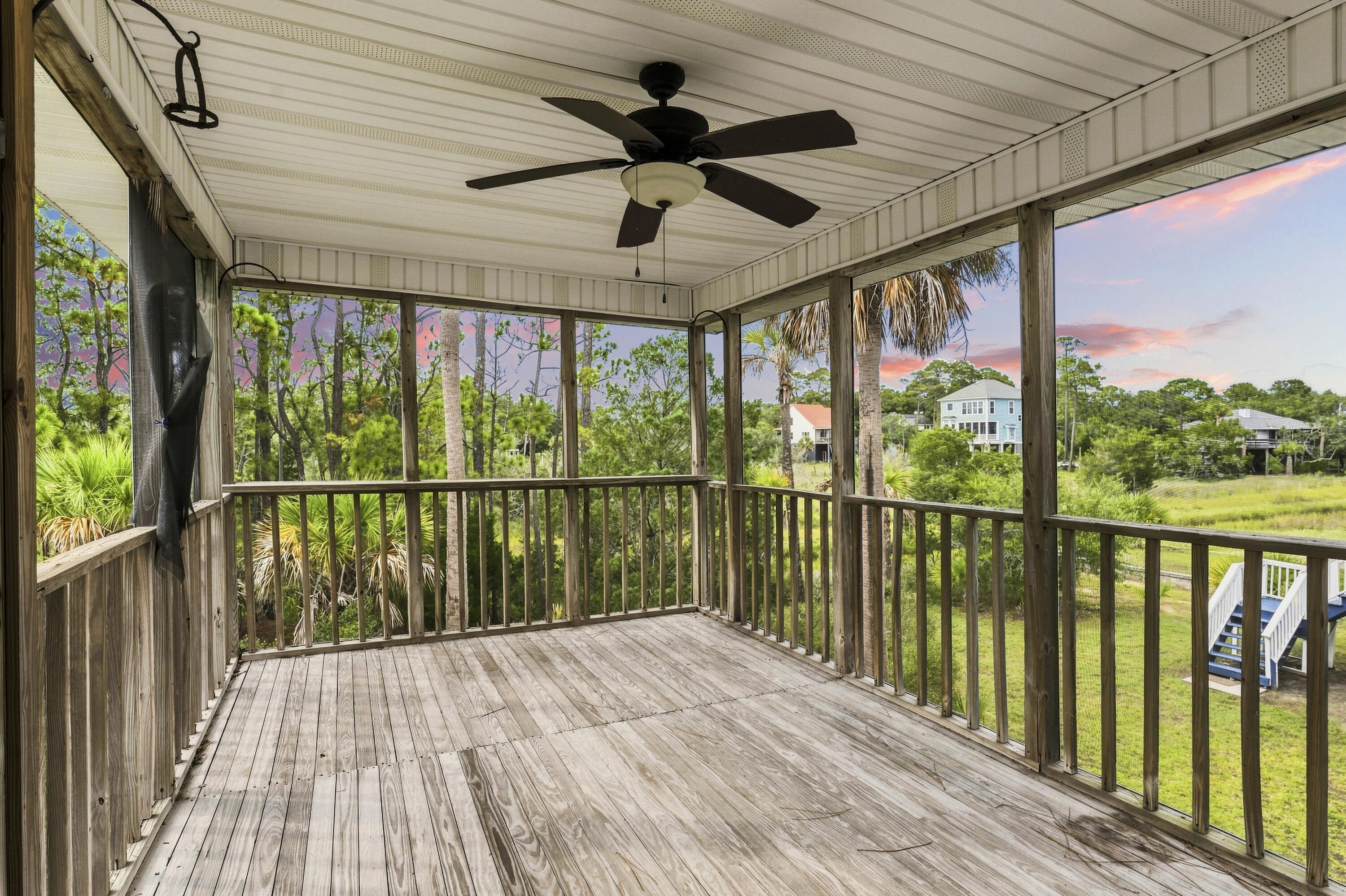 514 W Beach