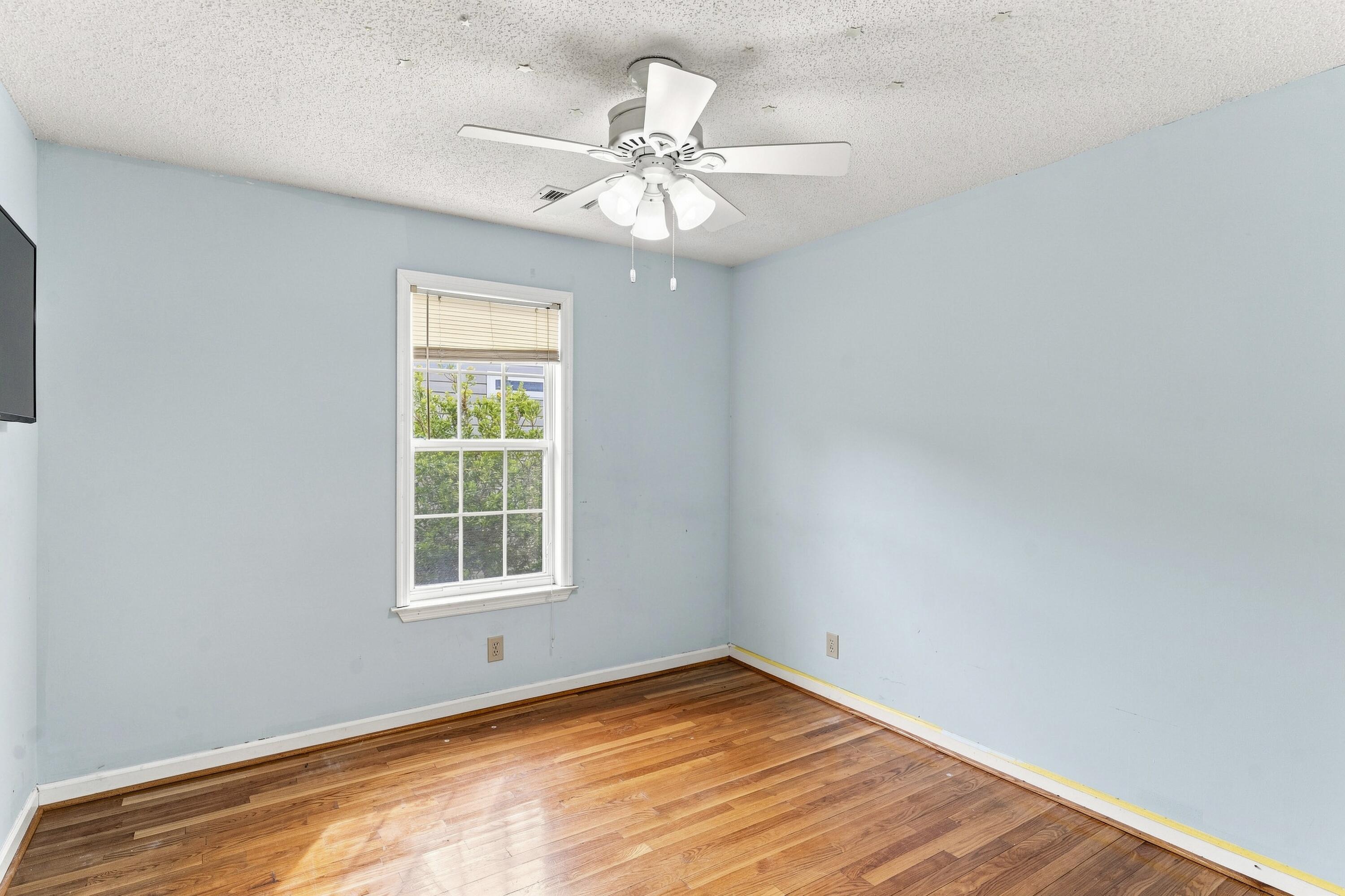 514 W Beach