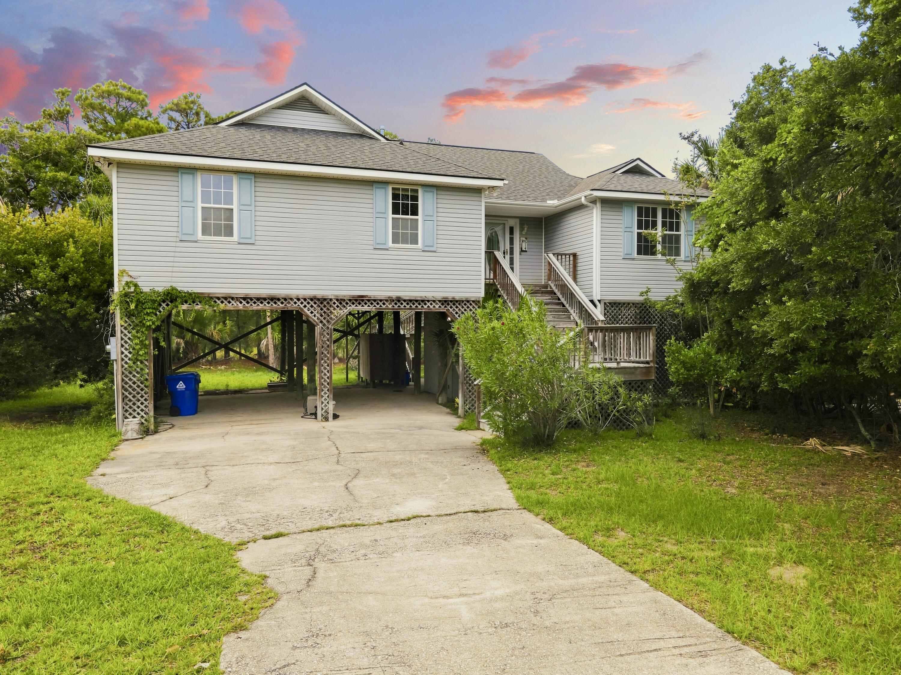 514 W Beach