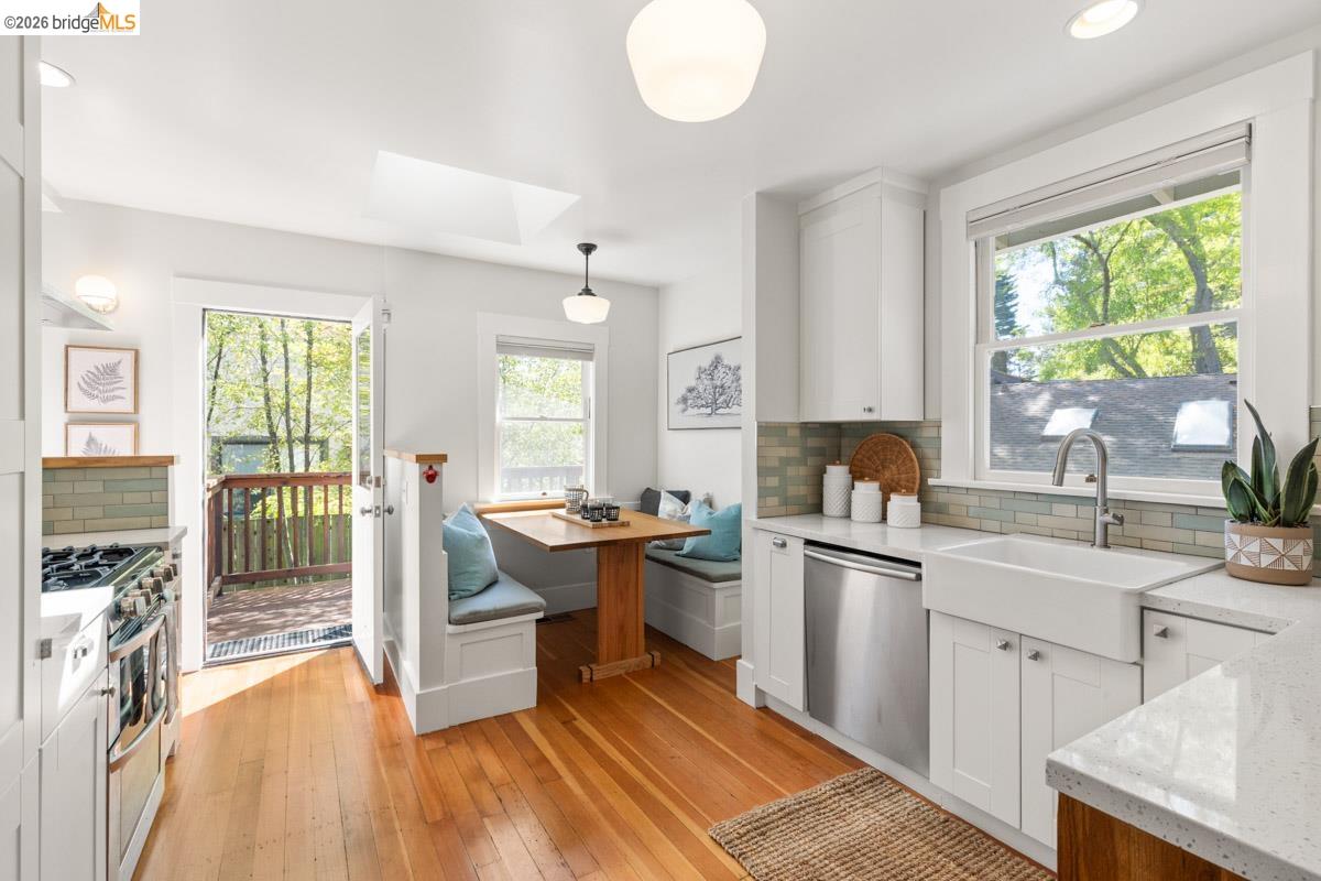 71 Norwood Ave