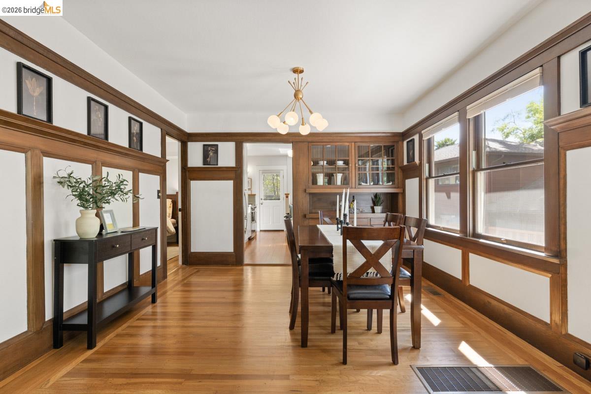 71 Norwood Ave
