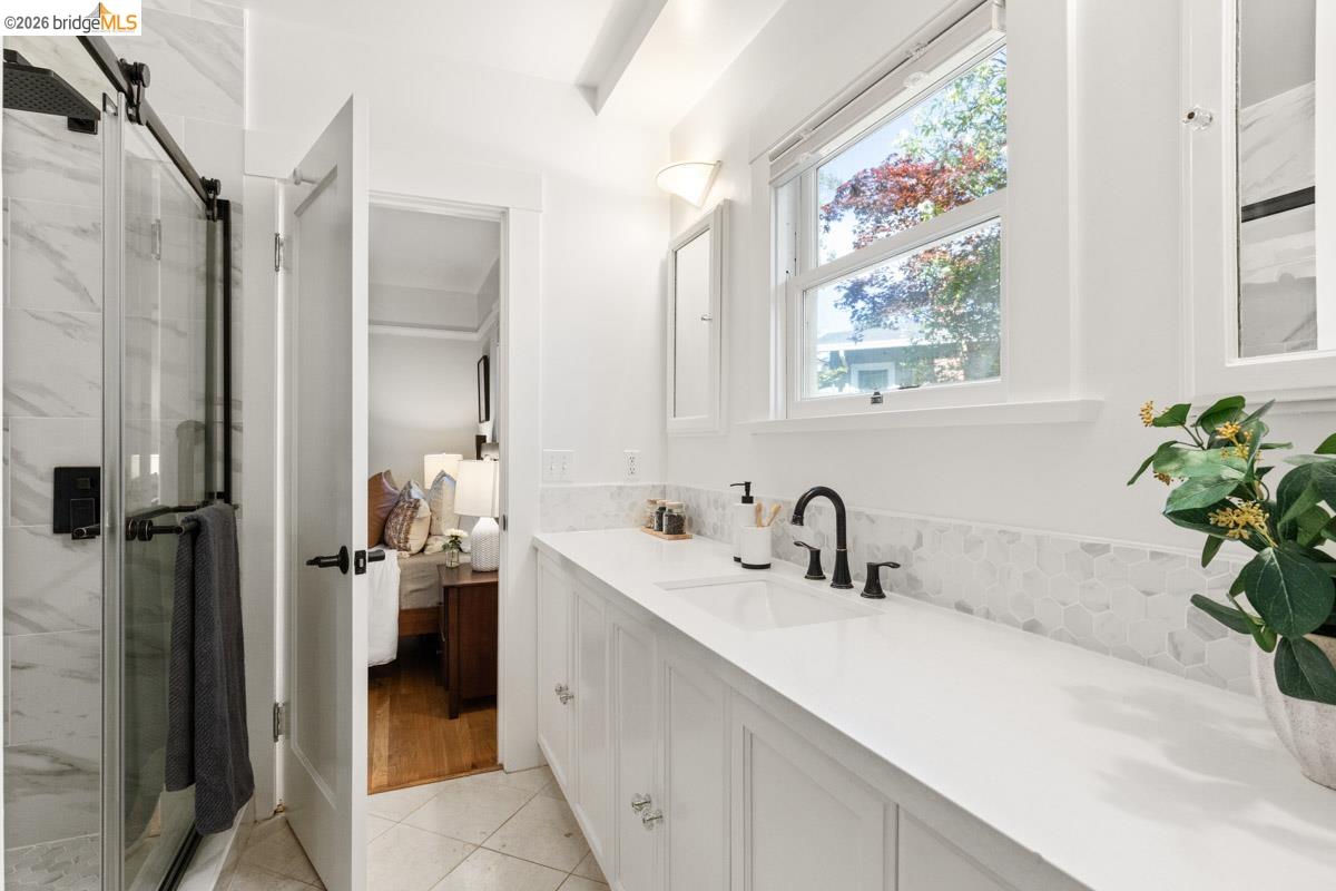 71 Norwood Ave