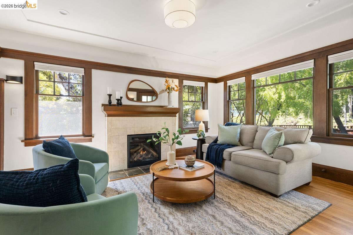 71 Norwood Ave