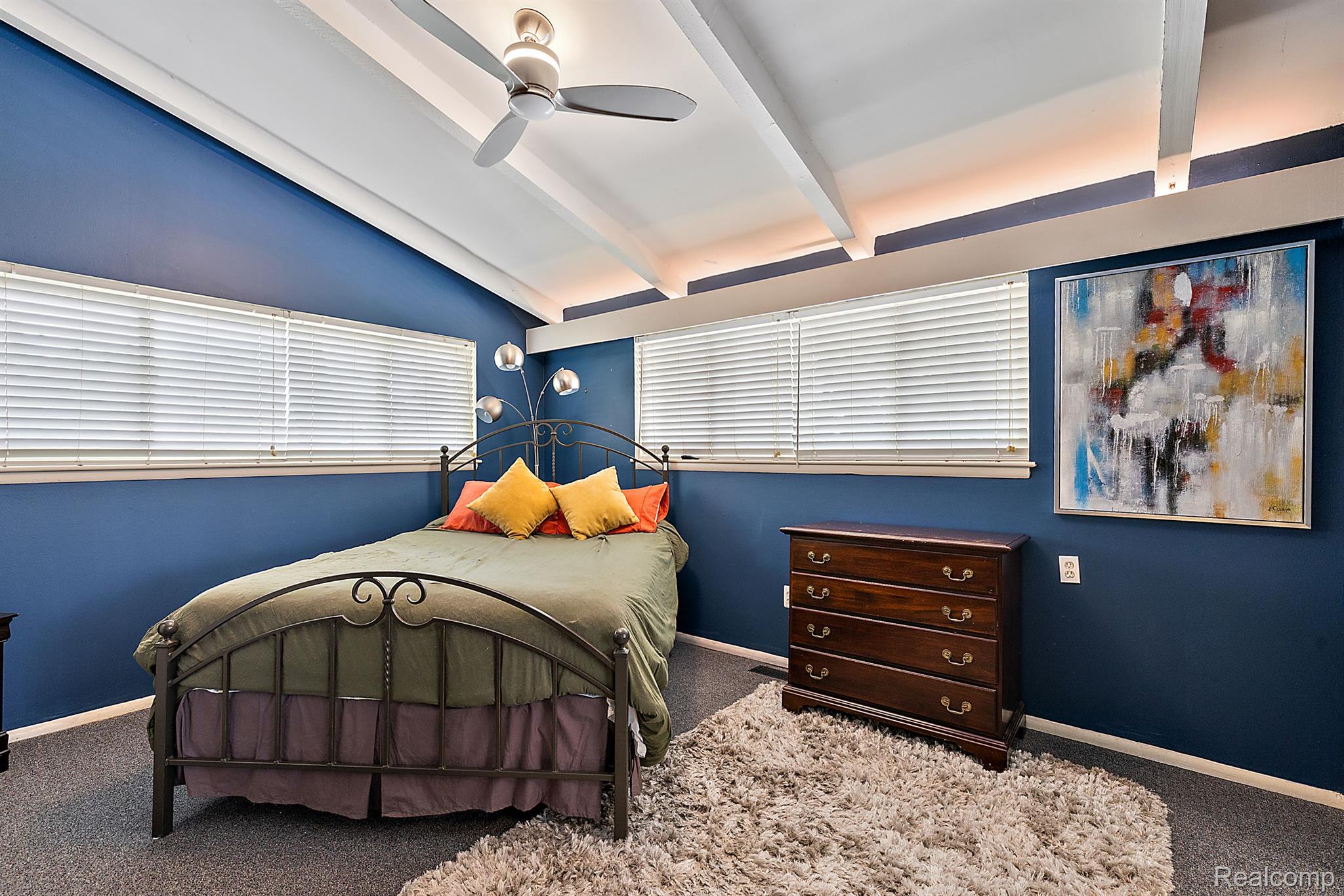 3110 W LONG LAKE Road