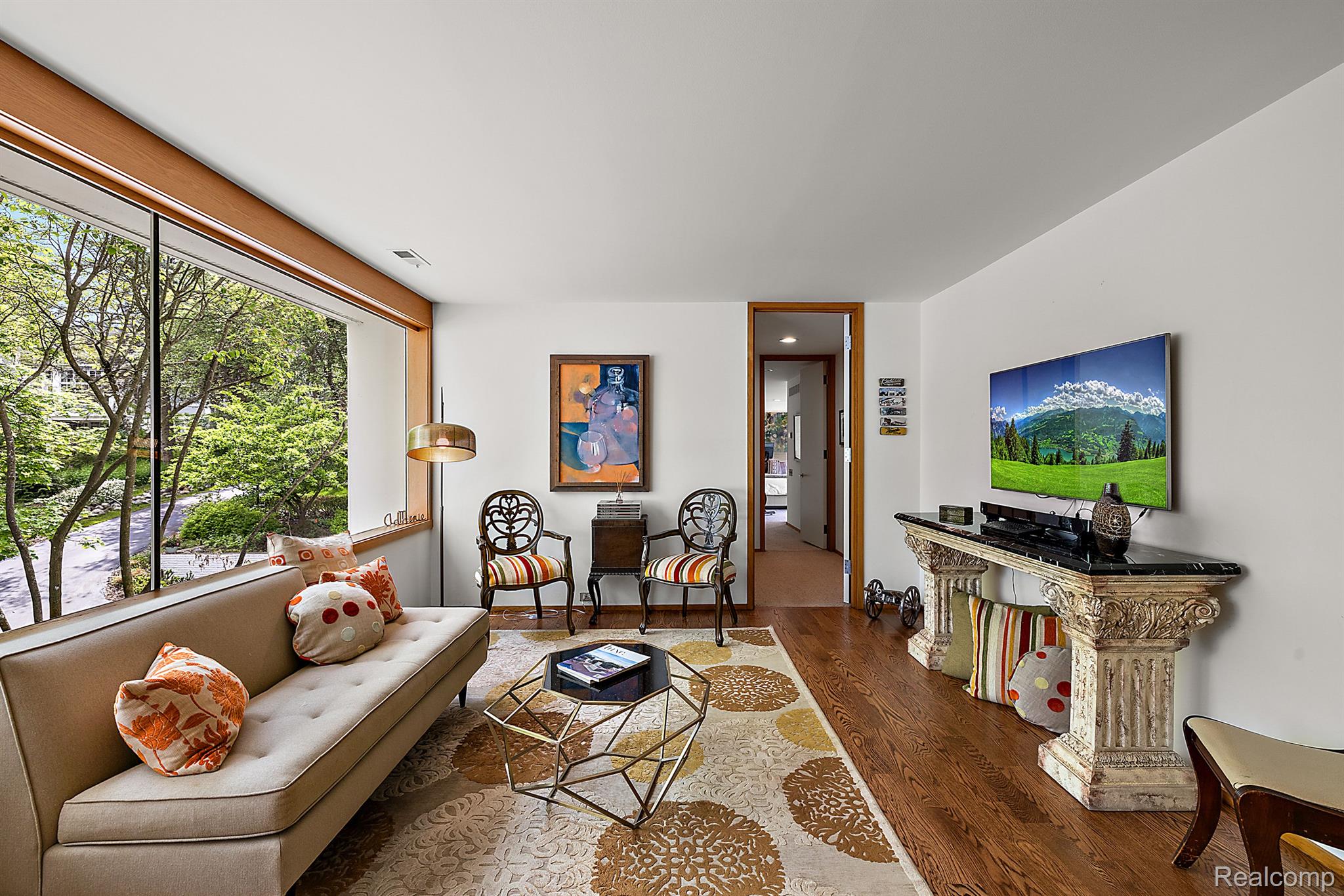 3110 W LONG LAKE Road