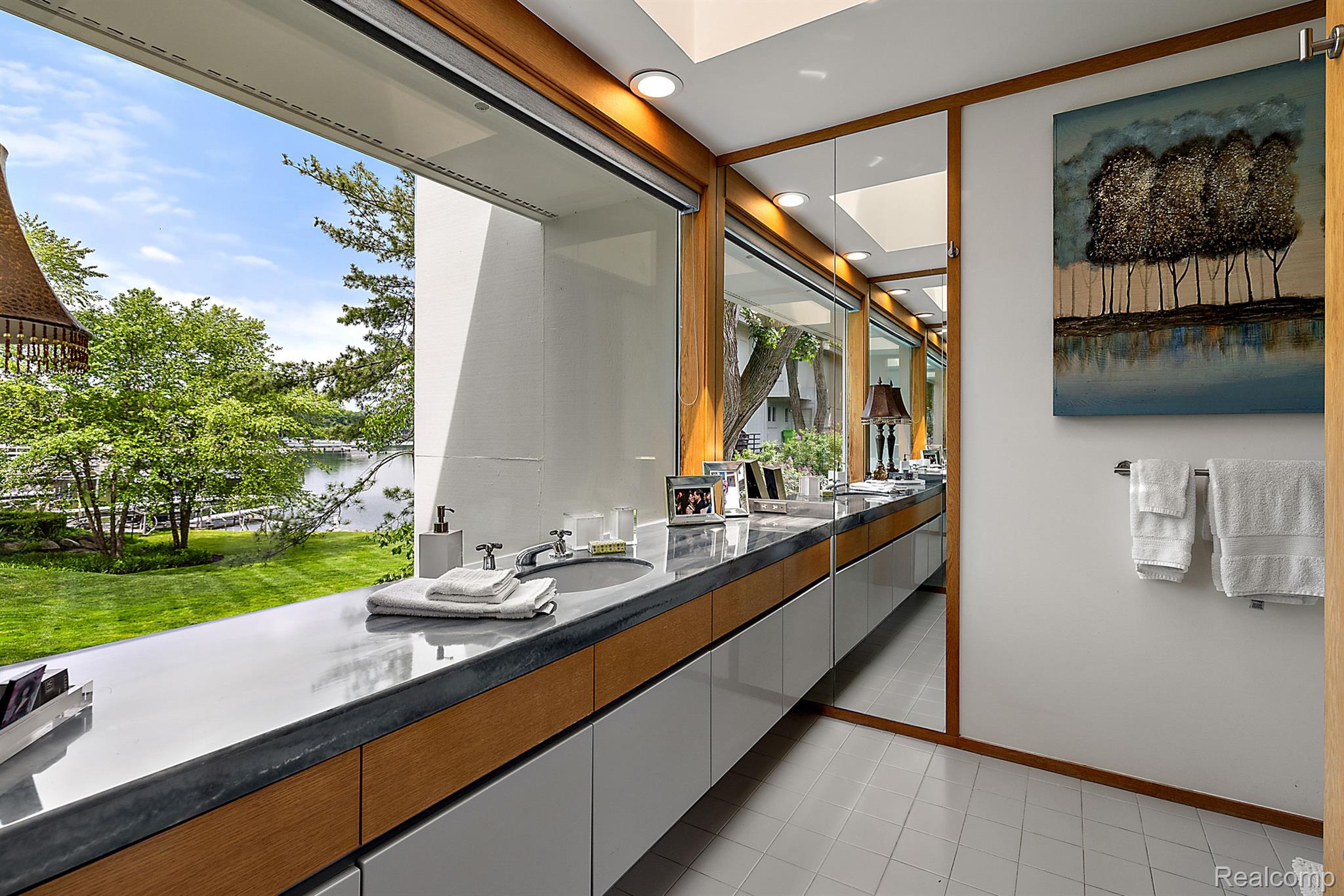 3110 W LONG LAKE Road