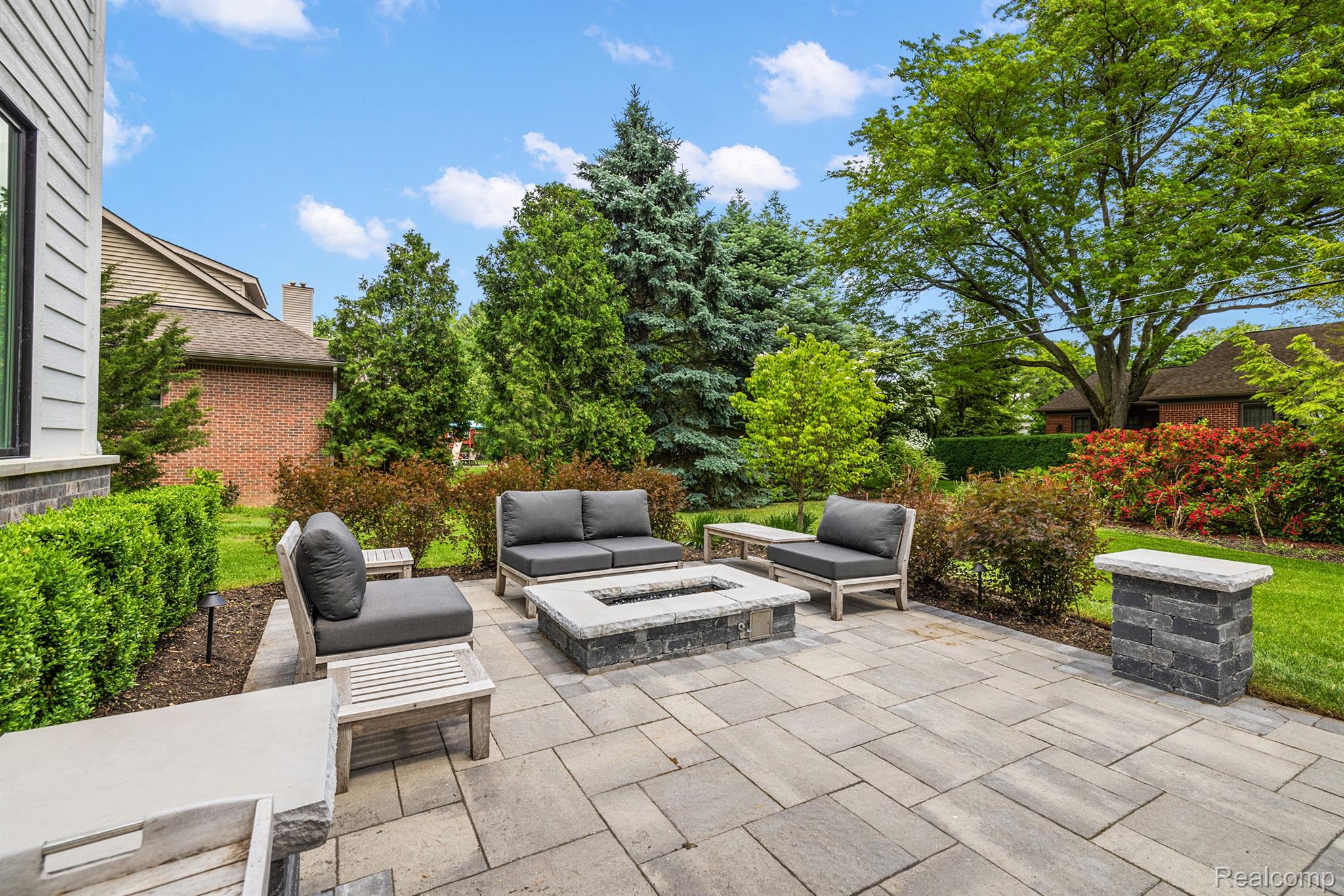 3486 W BRADFORD Drive