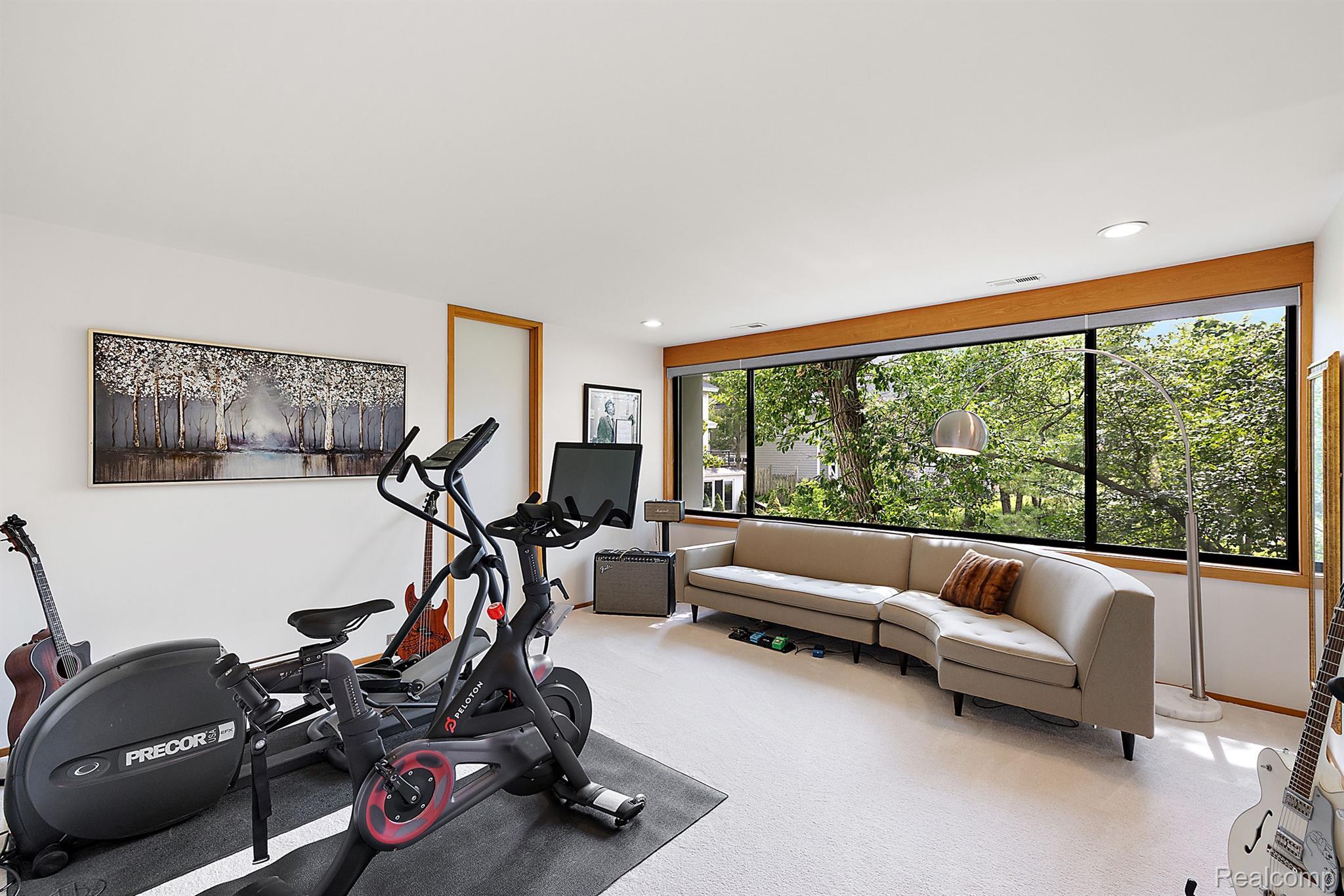3130 W Long Lake Road