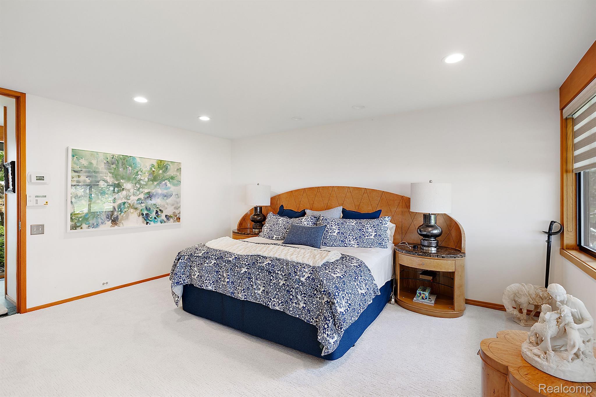 3130 W Long Lake Road