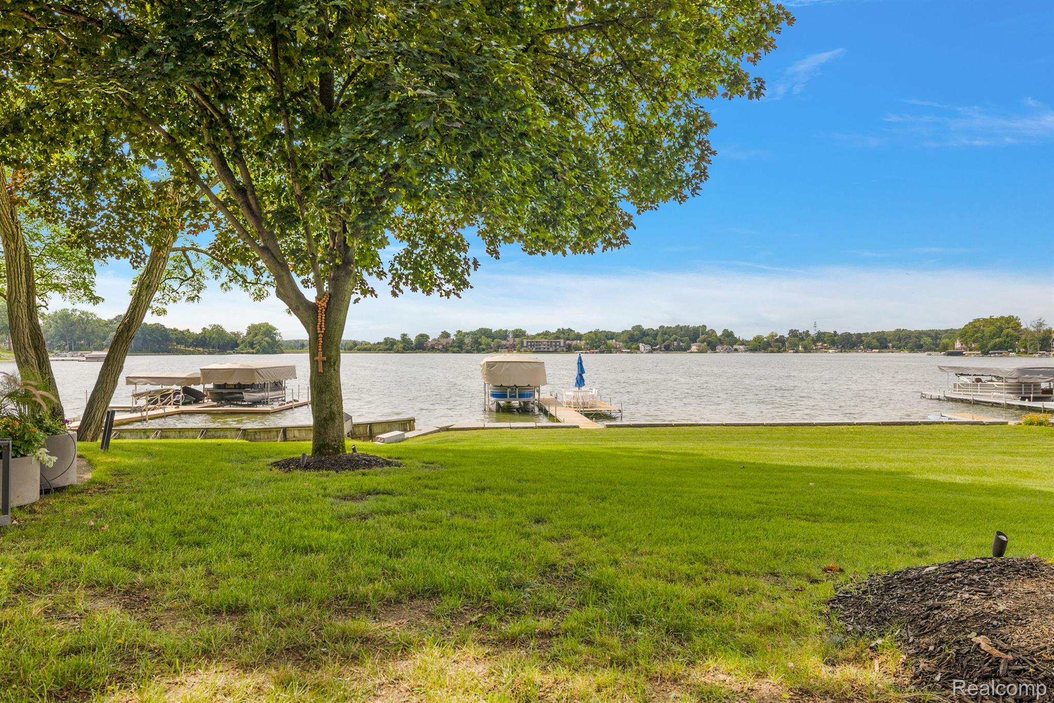 3130 W Long Lake Road
