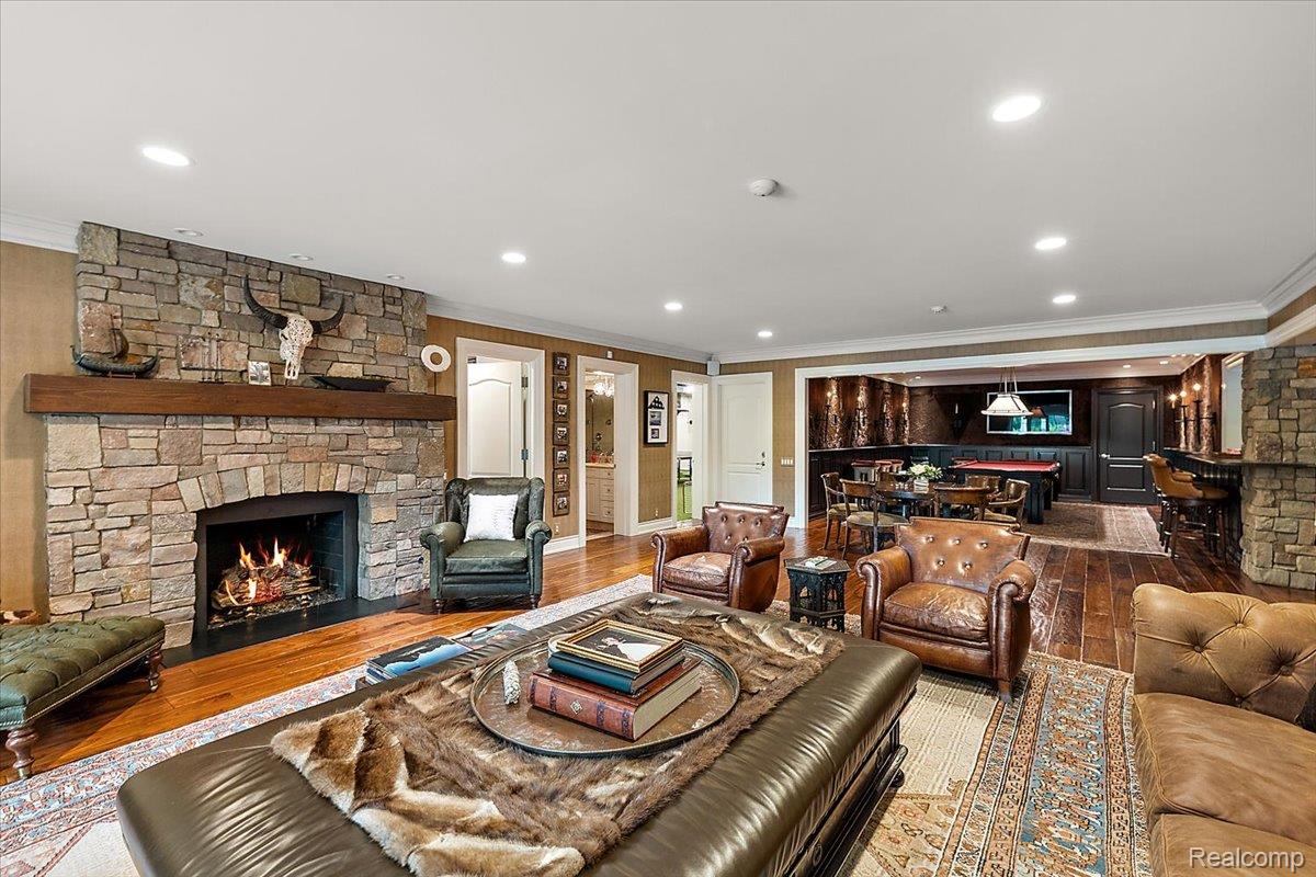 630 Vaughan Road