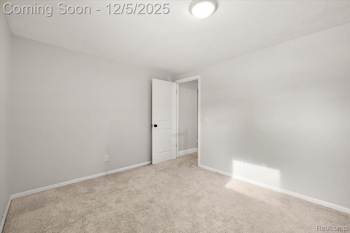 21622 Riverview Drive