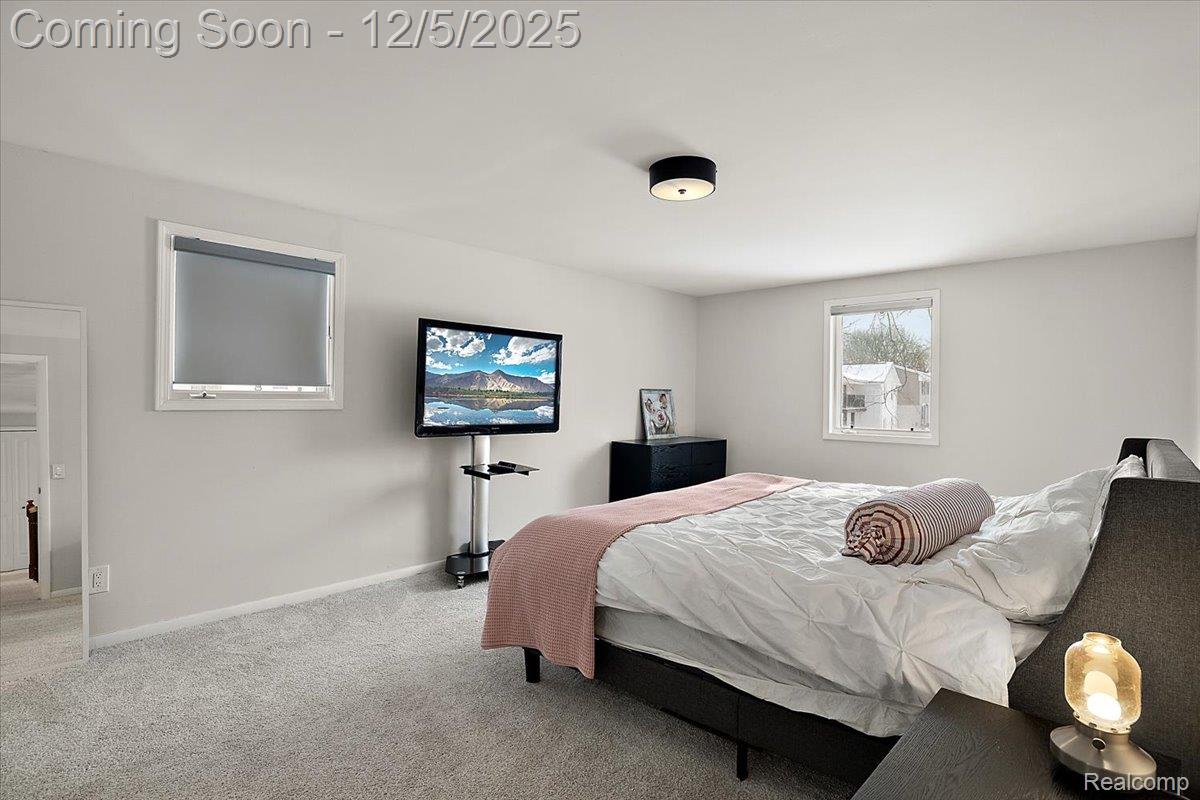 21622 Riverview Drive