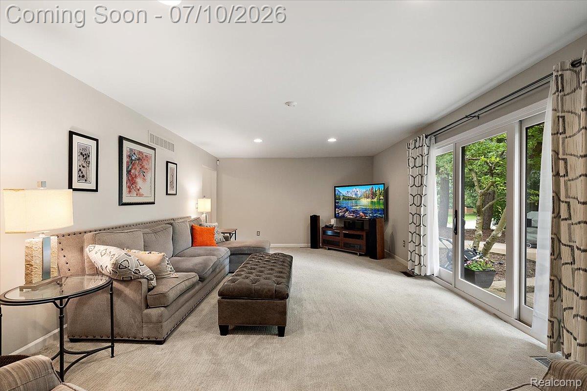 21640 Riverview Drive