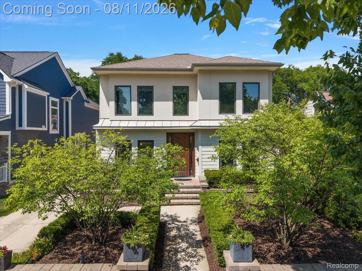 559 Bennaville Avenue