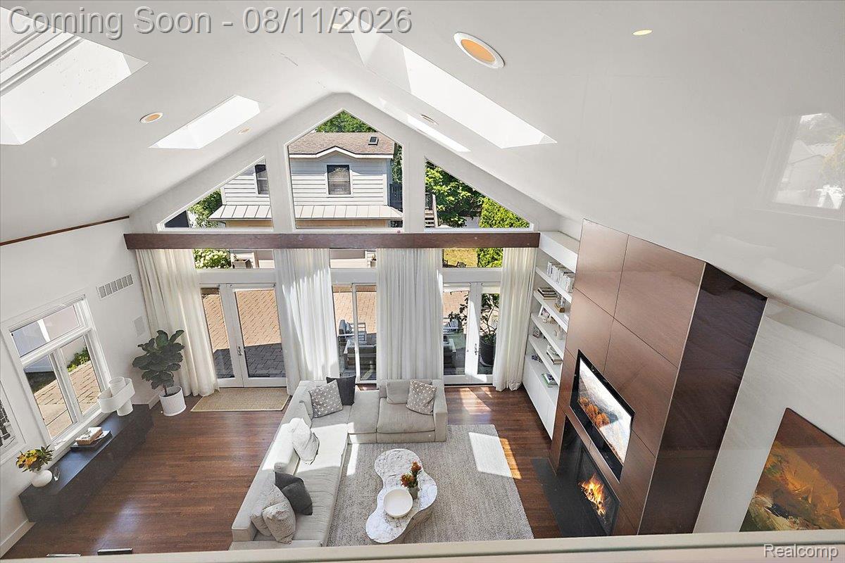 559 Bennaville Avenue