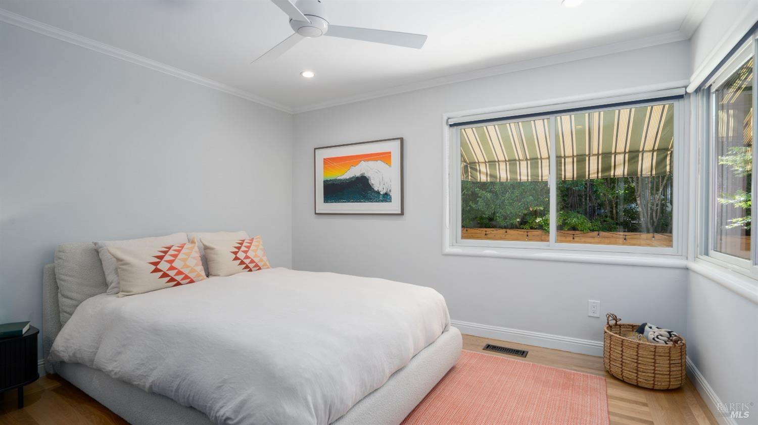 10 Broadmoor Ave, San Anselmo * Represented Seller