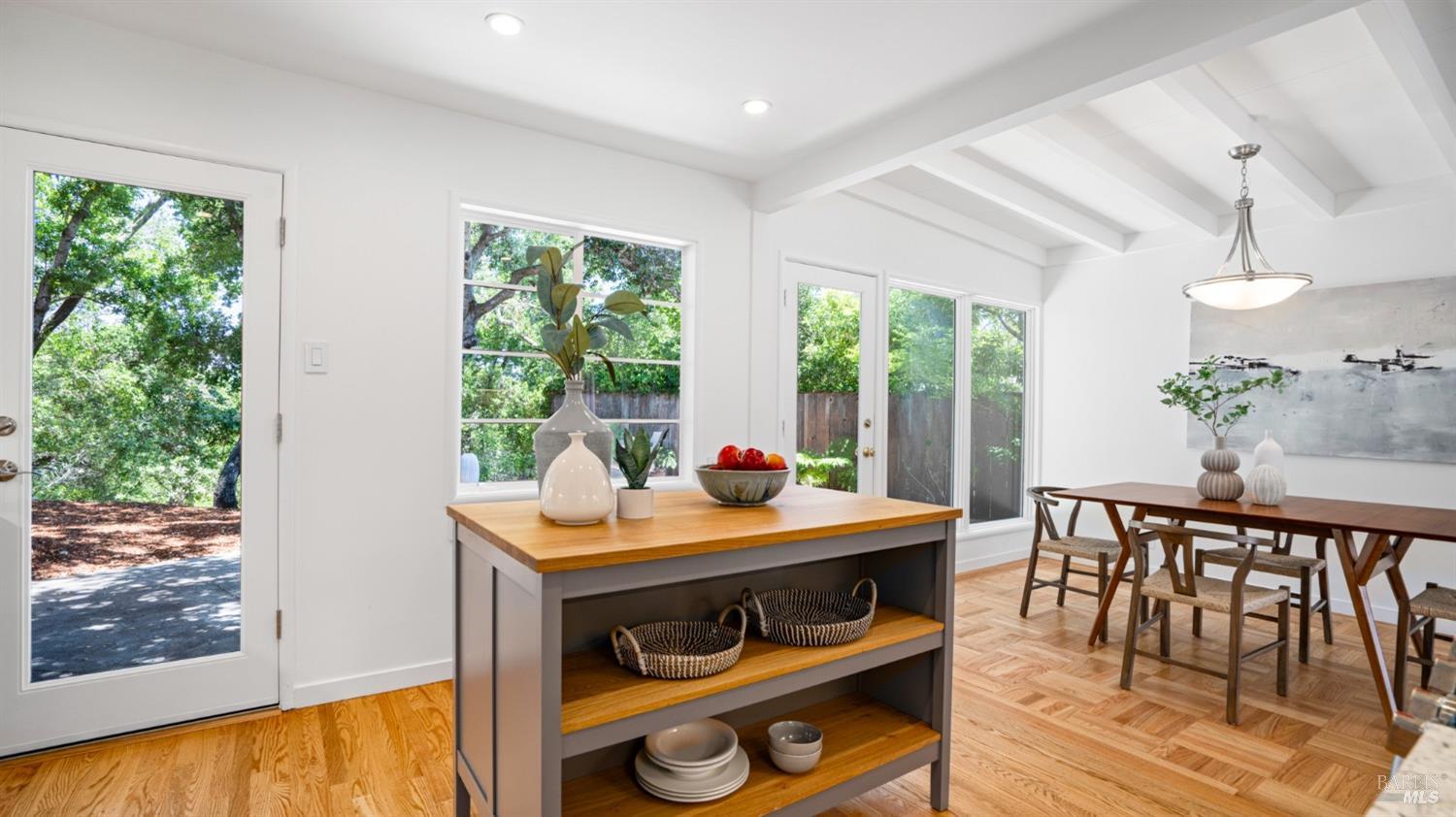 12 Espalda Ct, San Rafael * Represented Sellers * Sold for 6.9% Over Asking in 10 Days with Multiple Offers