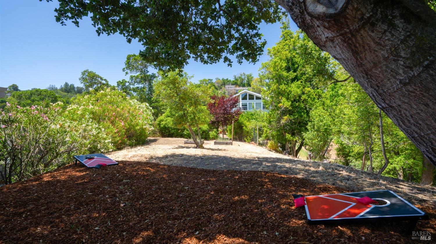 12 Espalda Ct, San Rafael * Represented Sellers * Sold for 6.9% Over Asking in 10 Days with Multiple Offers