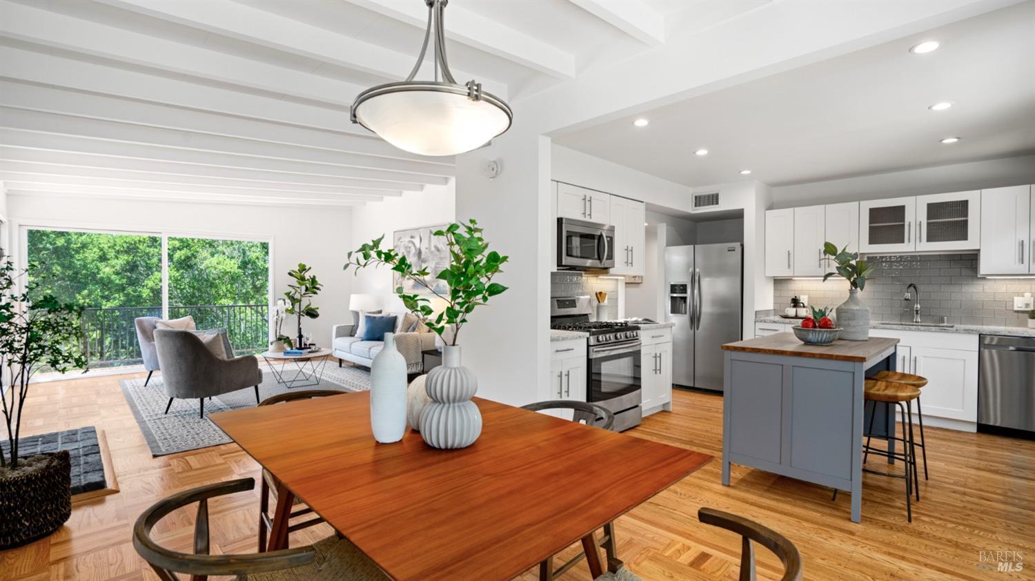 12 Espalda Ct, San Rafael * Represented Sellers * Sold for 6.9% Over Asking in 10 Days with Multiple Offers