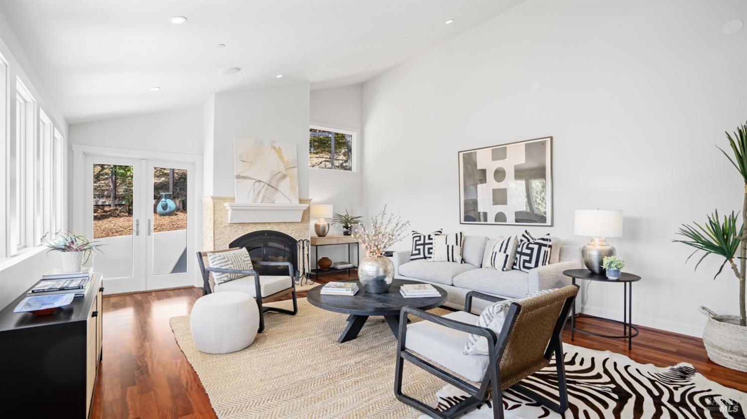 51 S Almenar Dr, Greenbrae * Represented Sellers * Sold for $255k Over Asking in 11 Days with Multiple Offers