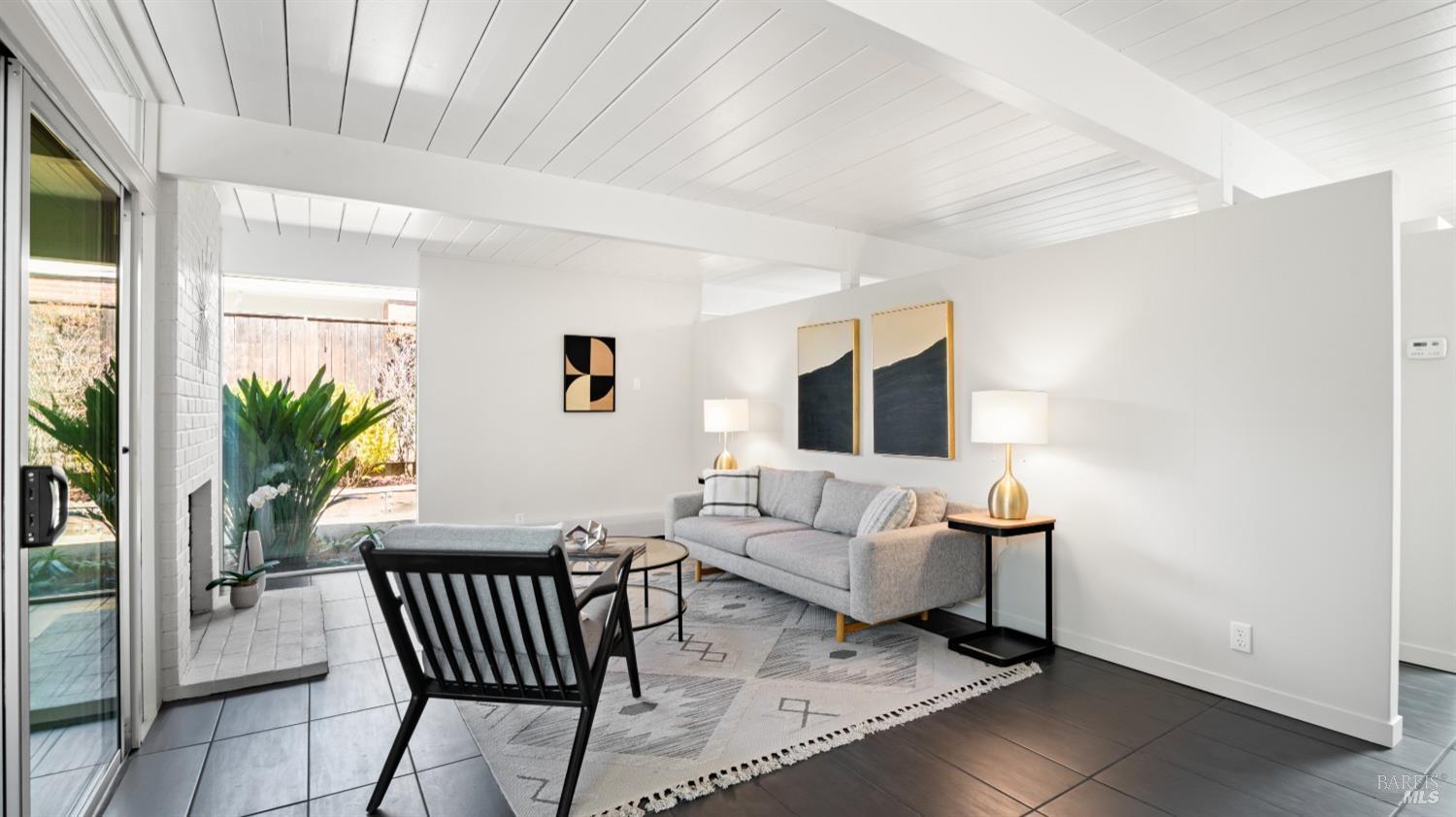 884 Greenberry Ln, San Rafael * Represented Sellers