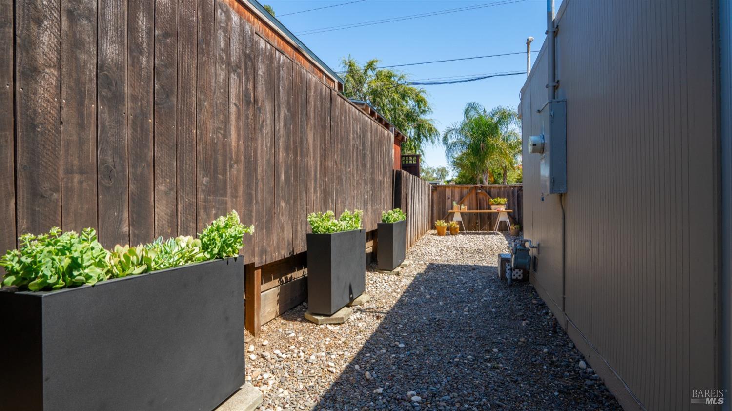 884 Greenberry Ln, San Rafael * Represented Sellers