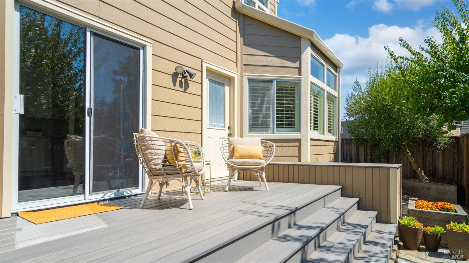 72 Parkview Cir