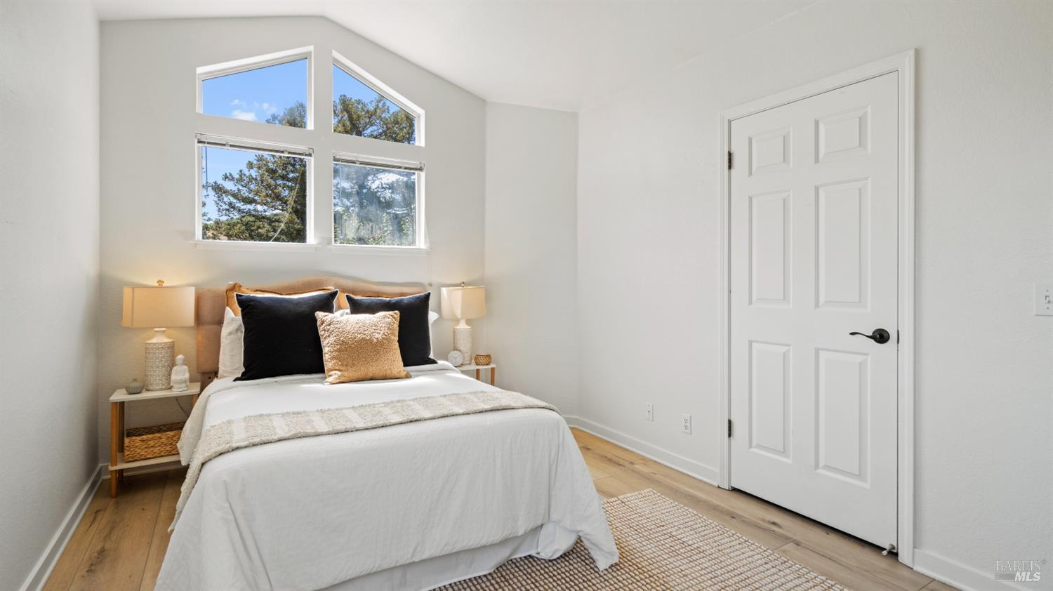 72 Parkview Cir