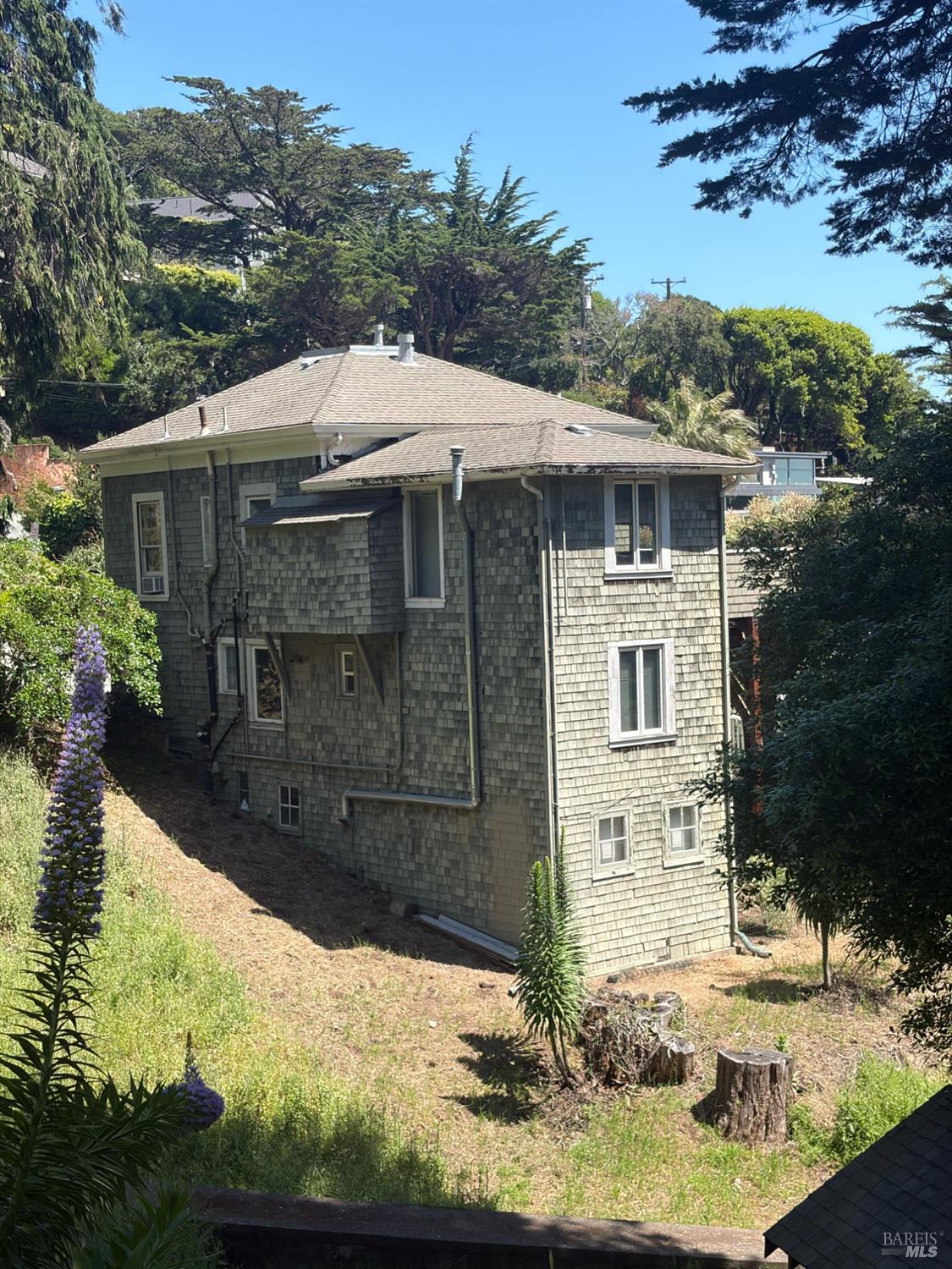 643 Main Street