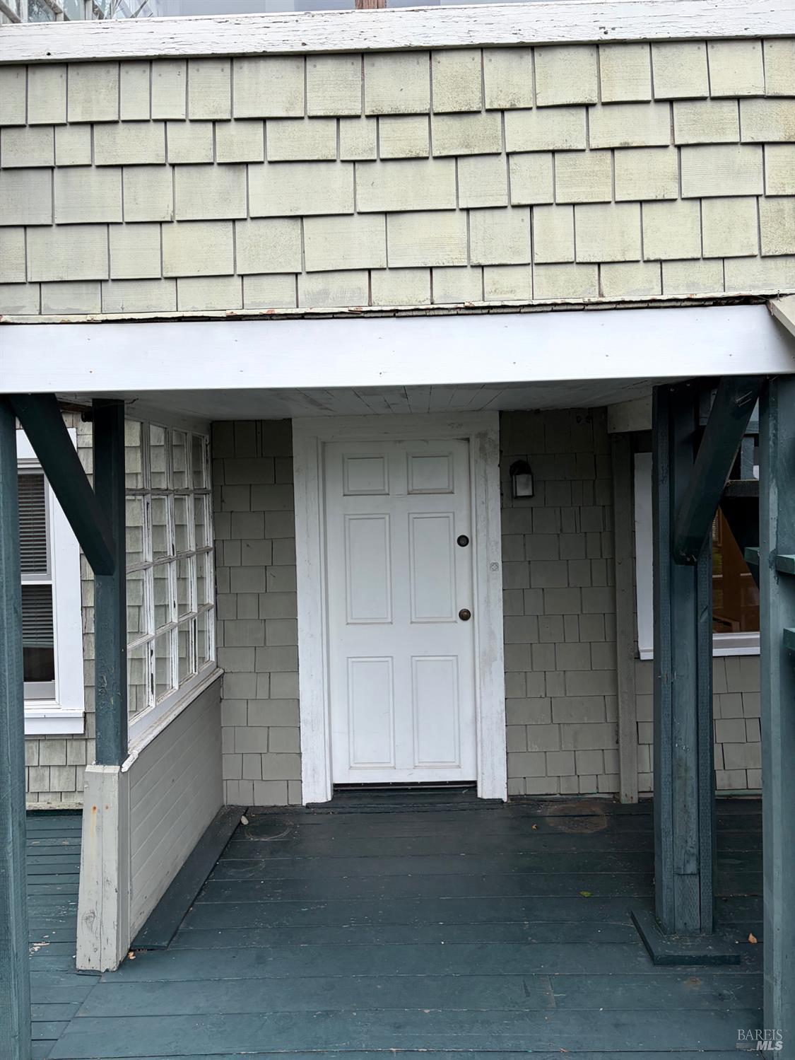 643 Main Street