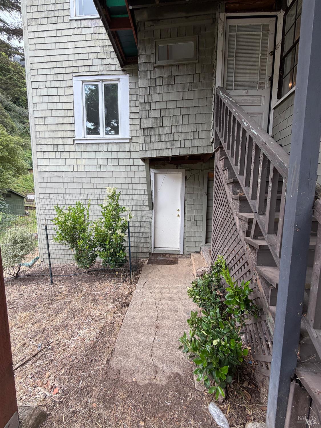 643 Main Street