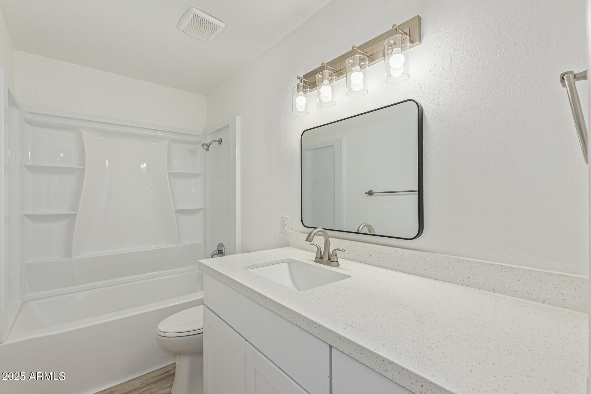 13202 N 40TH Place