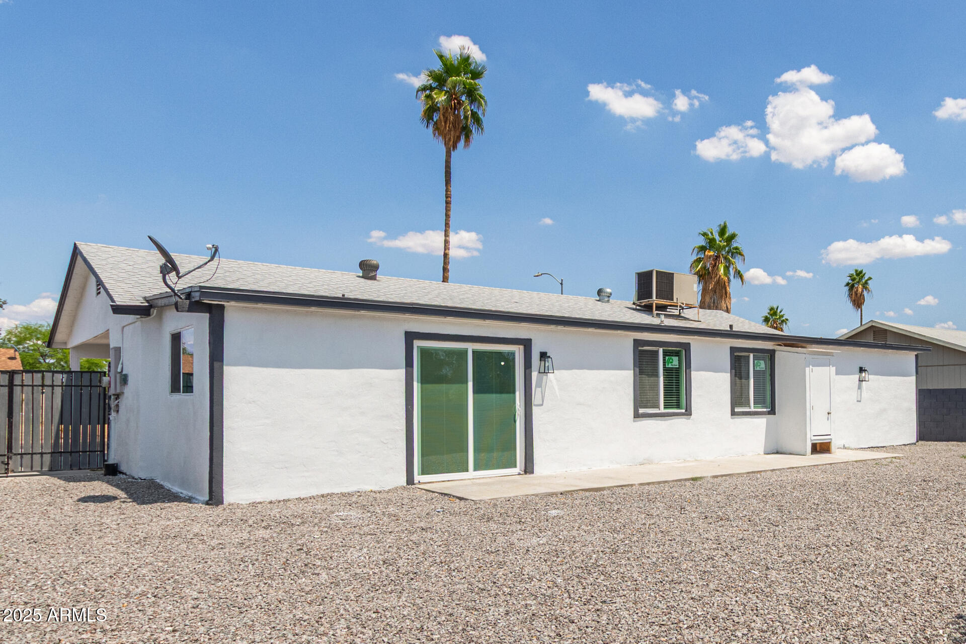 13202 N 40TH Place