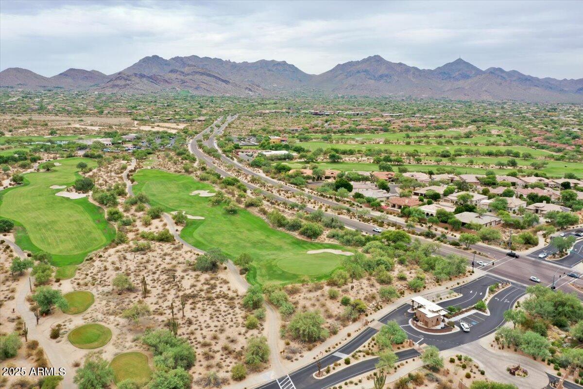 20802 N GRAYHAWK Drive, 1164