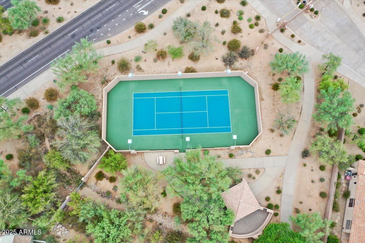20802 N GRAYHAWK Drive, 1164