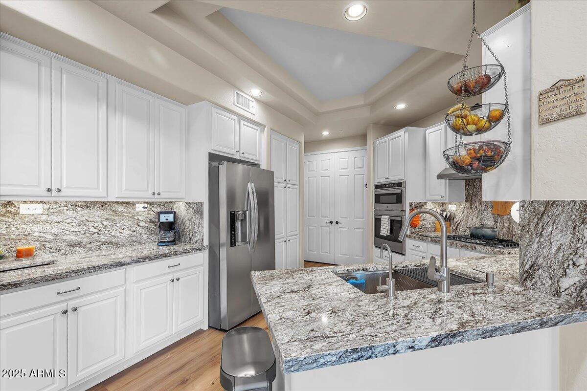 20802 N GRAYHAWK Drive, 1164