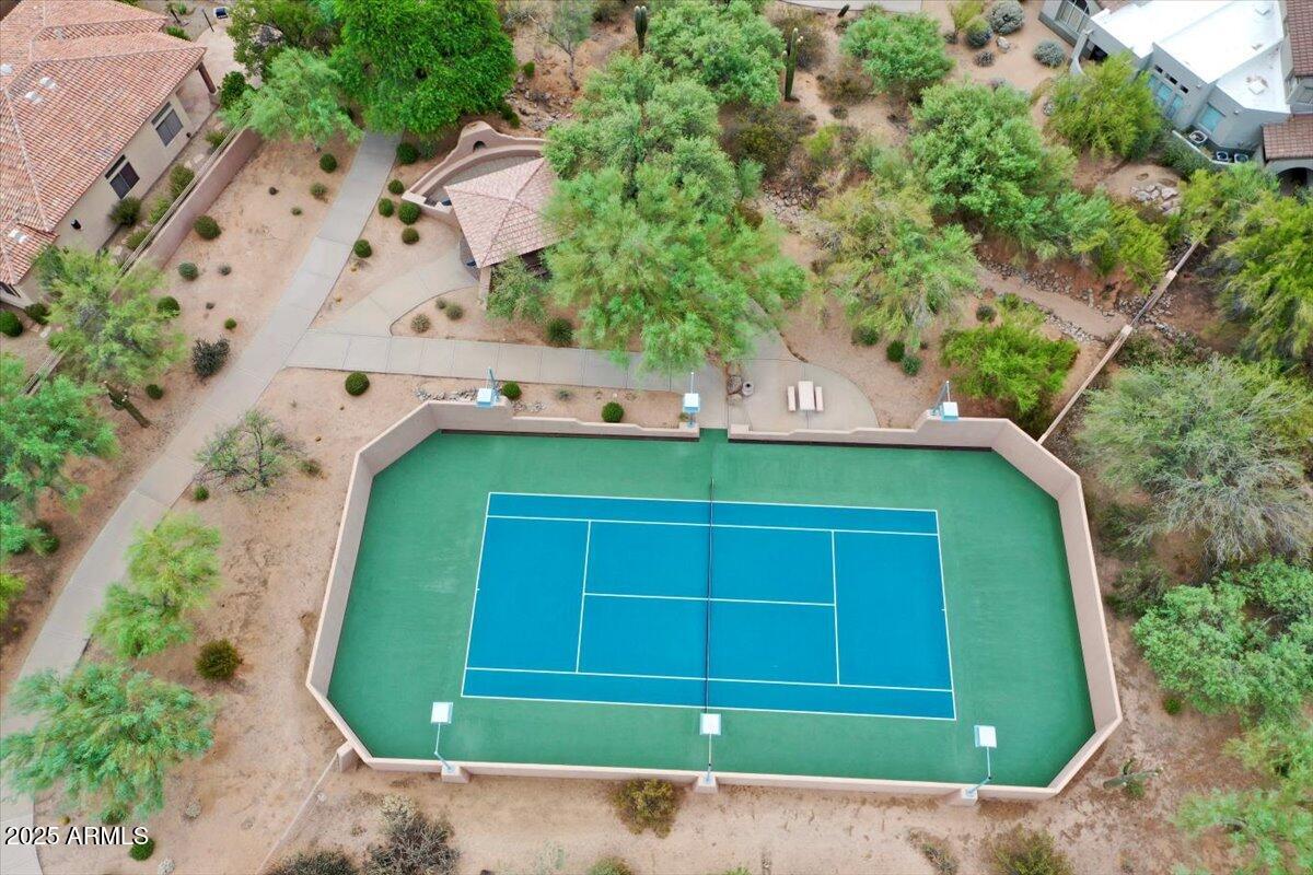 20802 N GRAYHAWK Drive, 1164