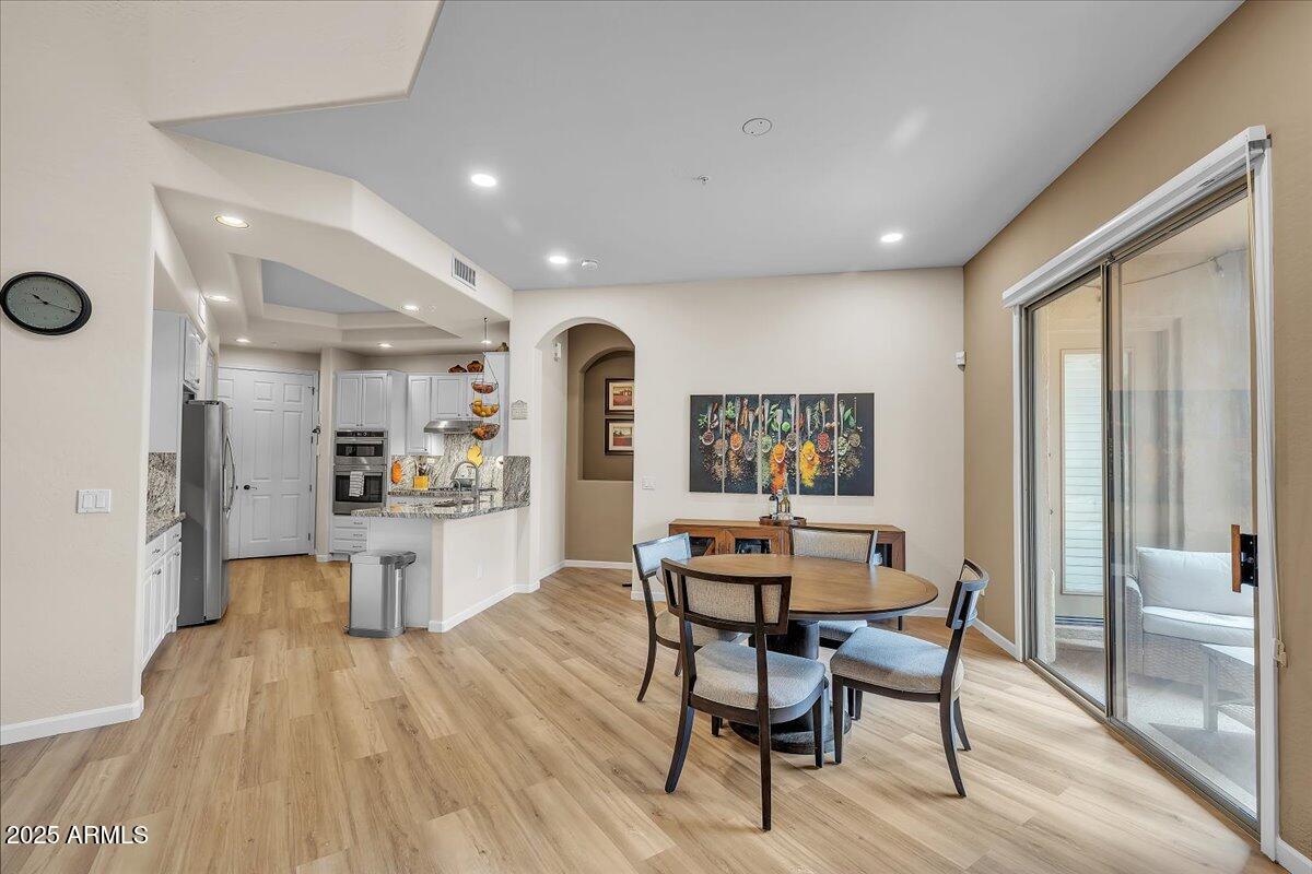 20802 N GRAYHAWK Drive, 1164