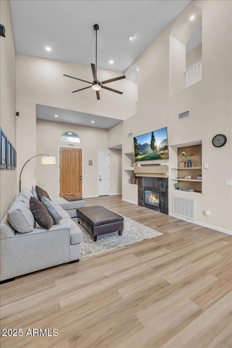 20802 N GRAYHAWK Drive, 1164