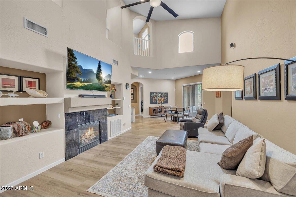 20802 N GRAYHAWK Drive, 1164