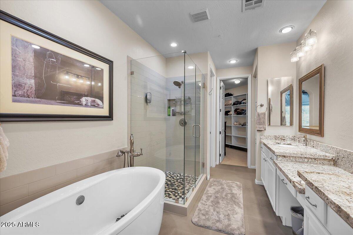 20802 N GRAYHAWK Drive, 1164