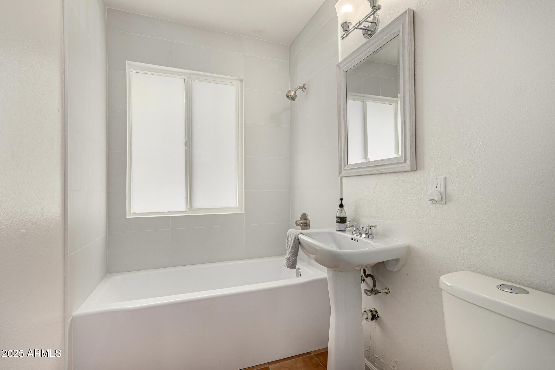 837 E ECHO Lane, Phoenix