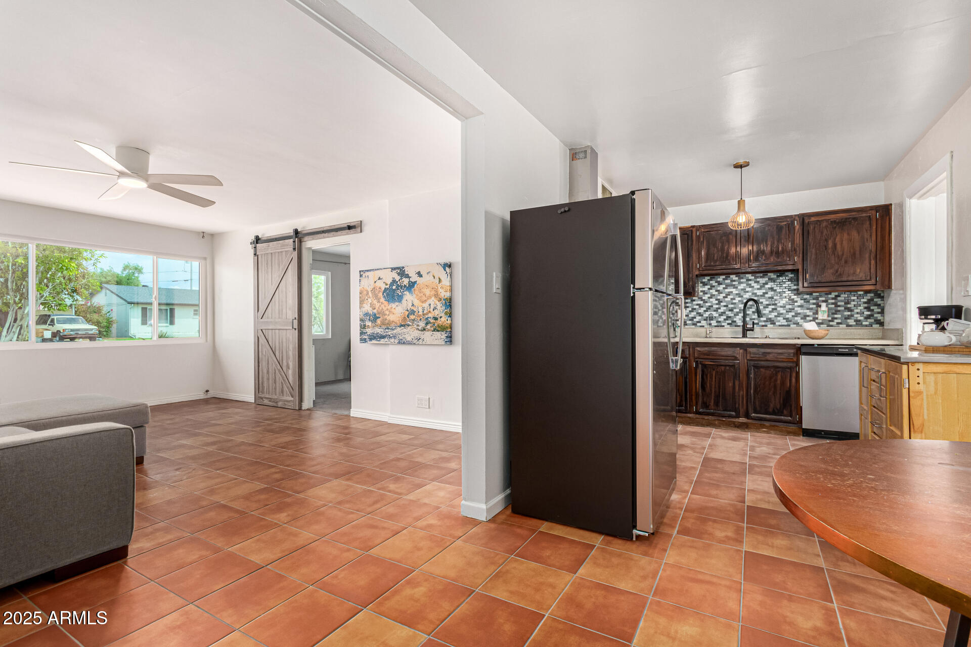 837 E ECHO Lane, Phoenix