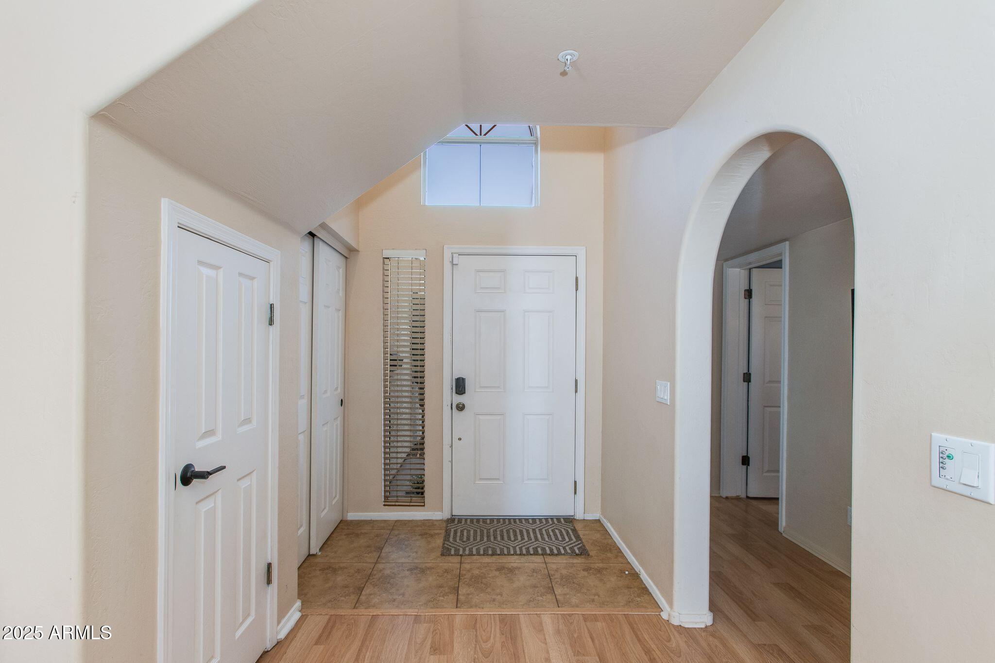 2647 N MILLER Road, 12