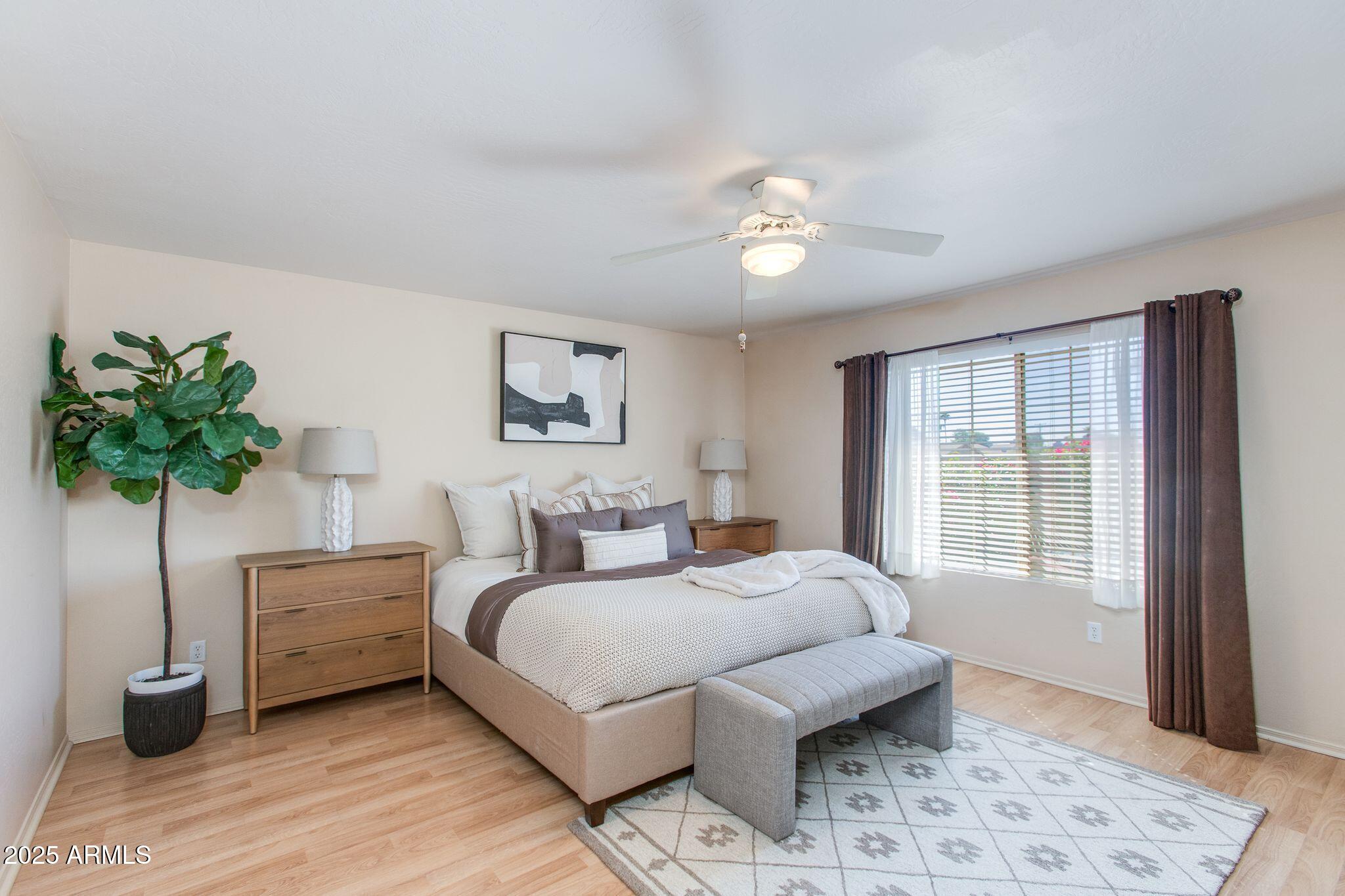 2647 N MILLER Road, 12